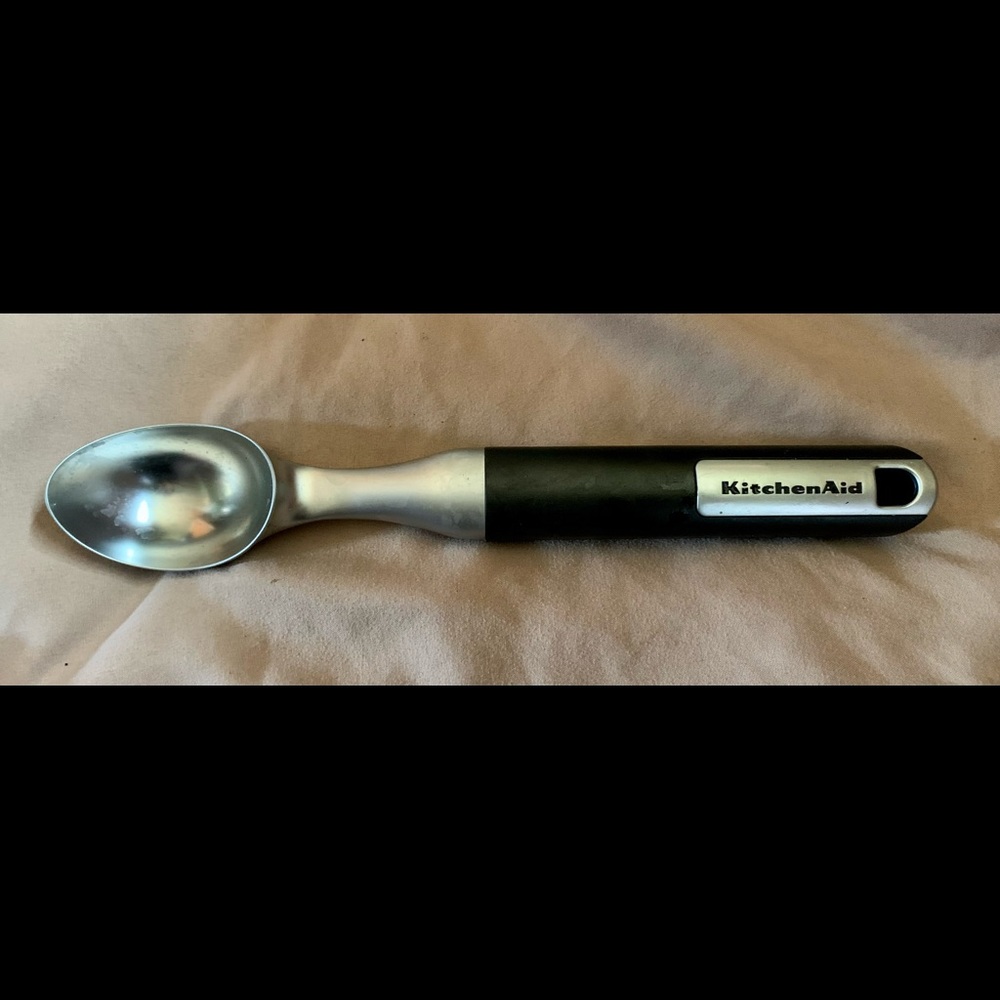 KitchenAid ice cream scoop